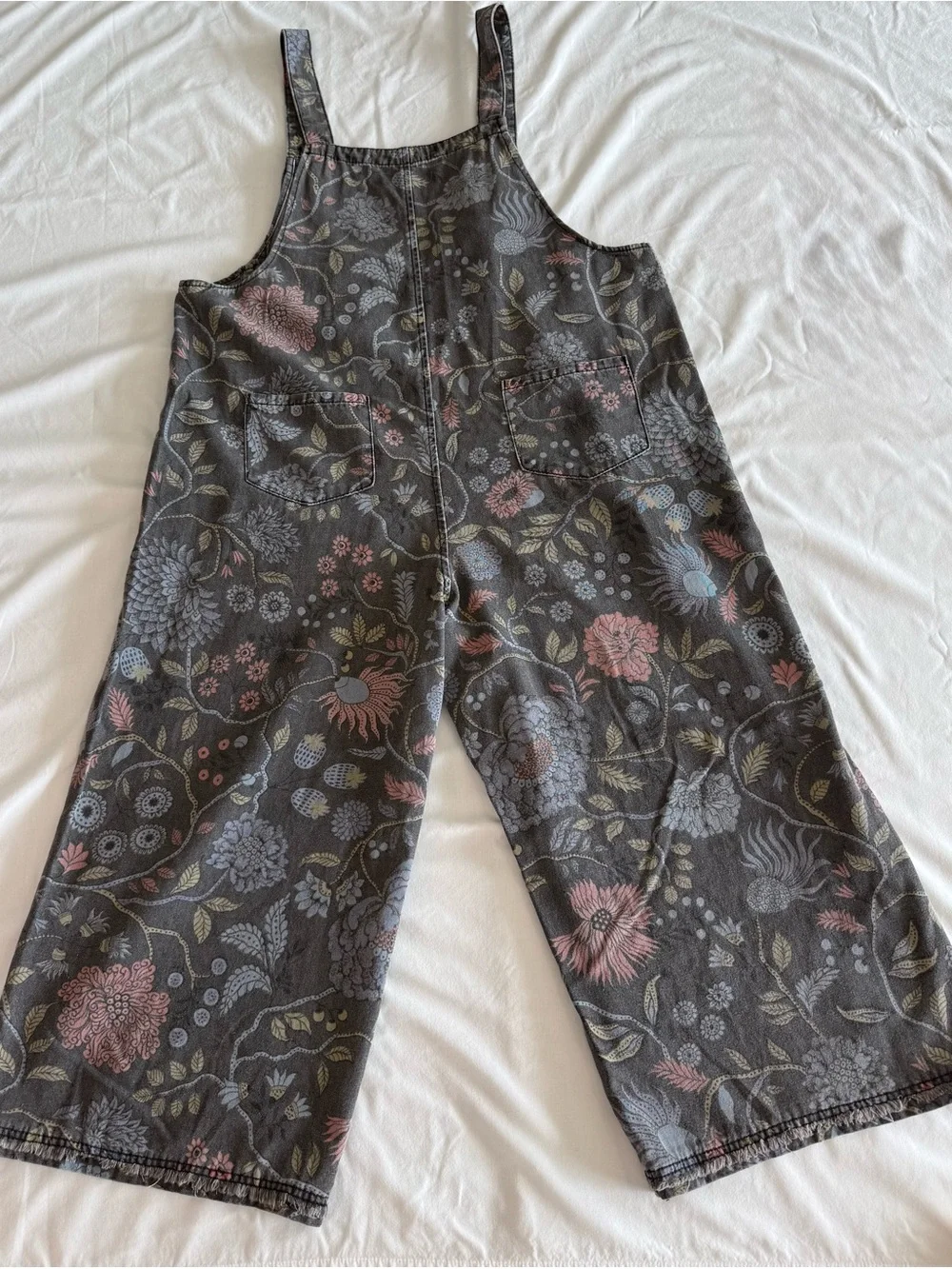 Three Bird Nest High Hopes Slouchy Denim
Overalls Boho Denim Size Large - Picture 9 of 11